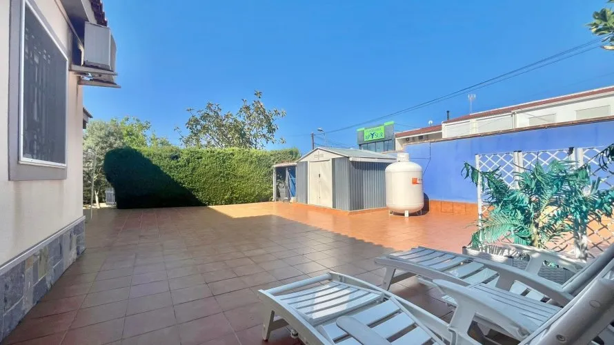 3 bedrooms villa for sale, Torrevieja, Spain No. 742 № 13