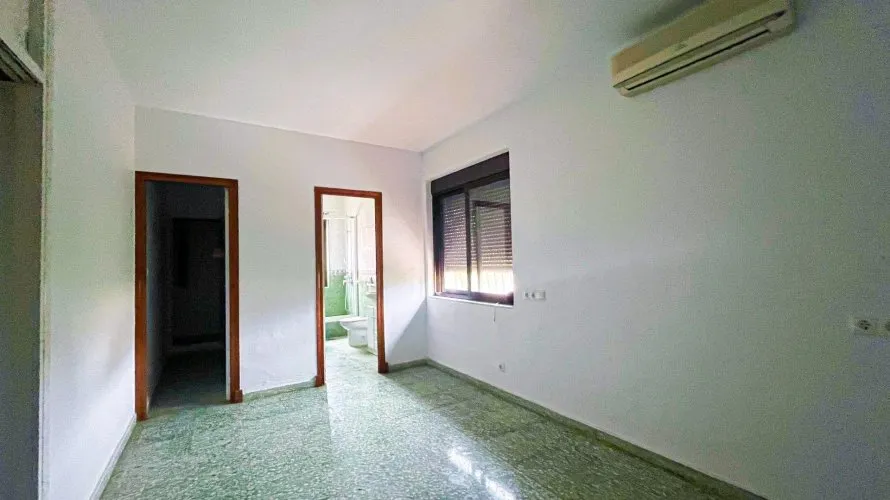 3 bedrooms villa for sale, Los Balcones, Spain No. 629 № 14