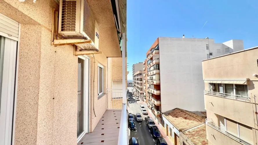 1 bedroom apartment for sale, Santa Pola, Spain No. 1003 № 8