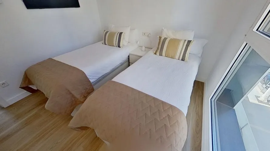 2 bedrooms apartment for sale, Benidorm, Spain No. 107 № 12