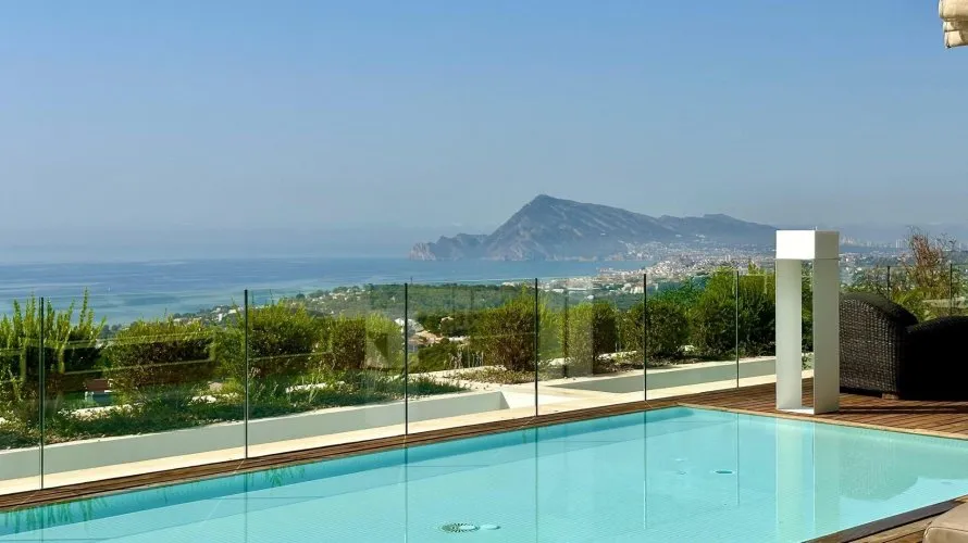 4 bedrooms villa for sale, Altea, Spain No. 593 № 10