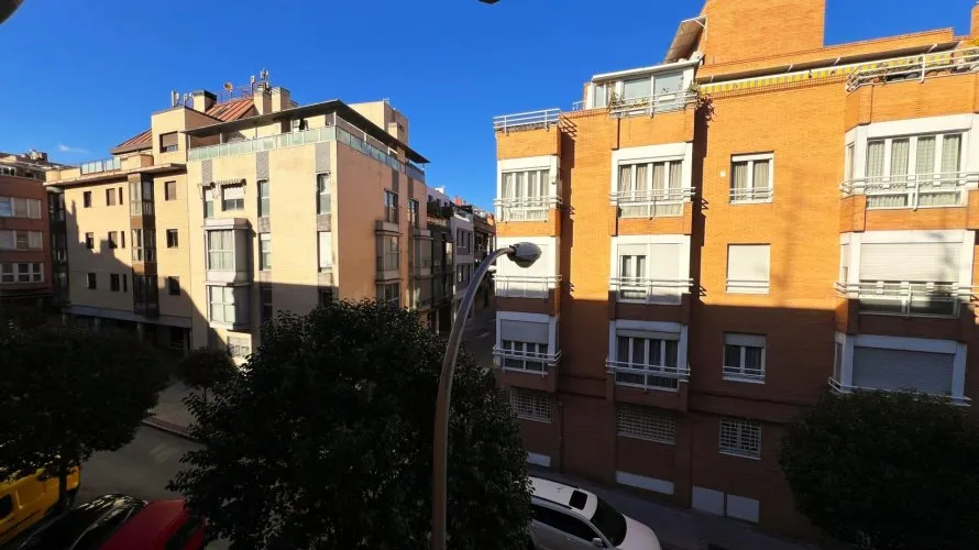 1 bedroom apartment for sale, Madrid, Spain No. 993 № 4