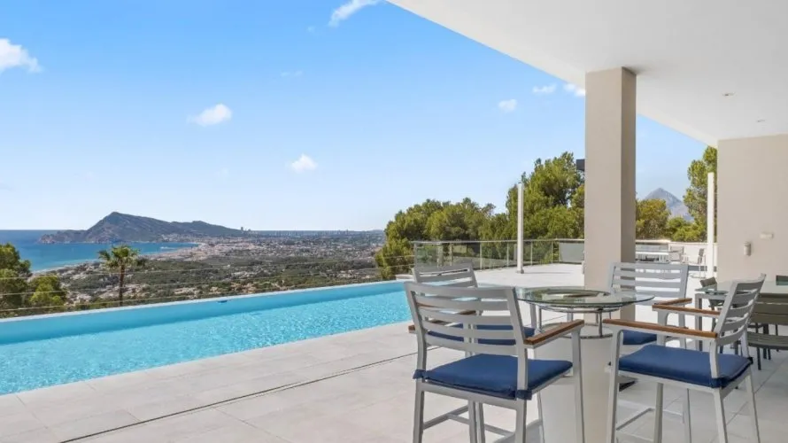 5 bedrooms villa for sale, Zona Altea Hills, Spain No. 873 № 25