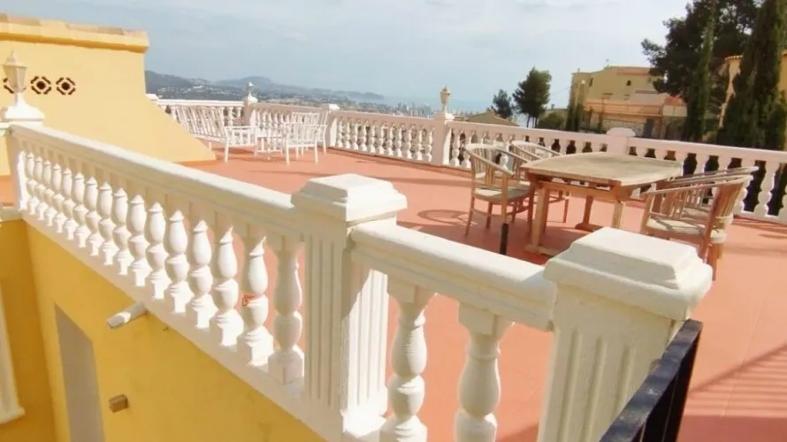 8 bedrooms villa for sale, Maryvilla, Spain No. 408