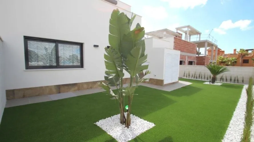 3 bedrooms villa for sale, San Miguel de Salinas, Spain No. 347 № 13
