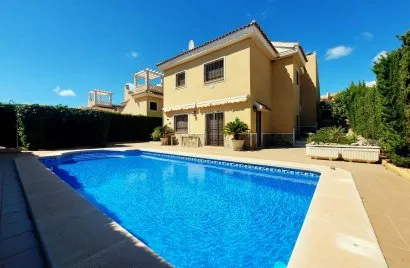 3 bedrooms villa for sale, Ciudad Quesada, Spain No. 492