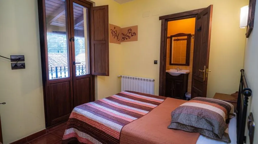 8 bedrooms villa for sale, Lena, Spain No. 1243 № 20