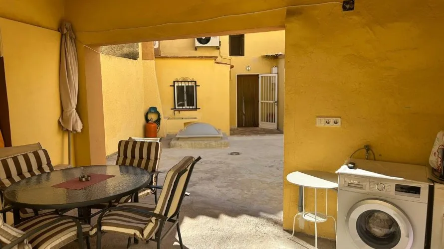 3 bedrooms house for sale, Polop, Spain No. 944 № 16