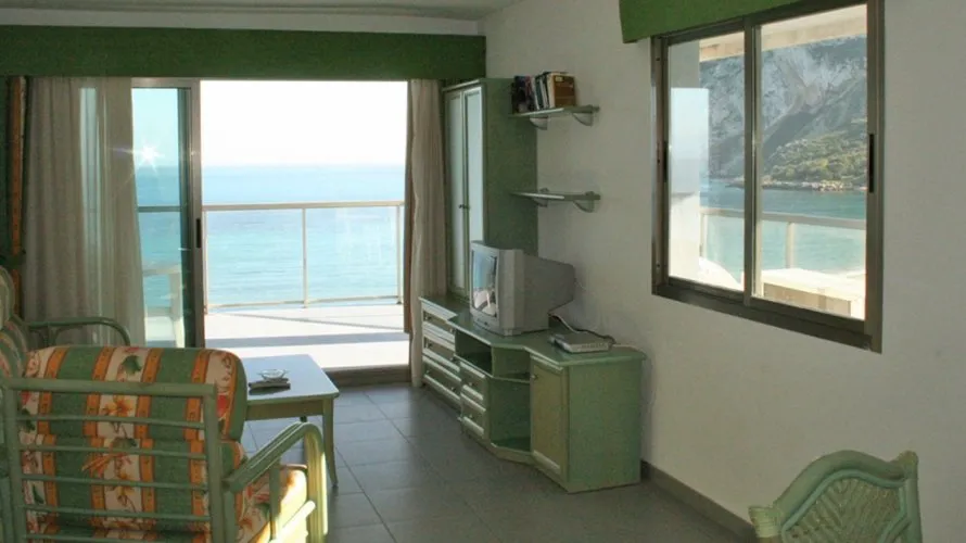2 bedrooms apartment for sale, Calpe, Spain No. 378 № 2