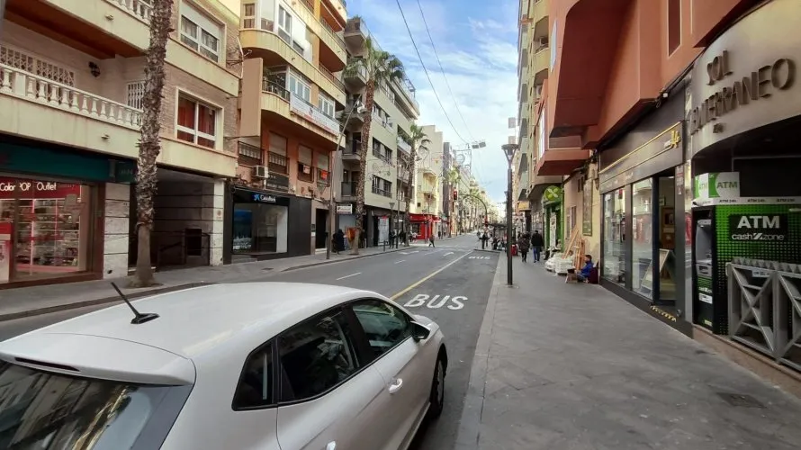 255m² apartment for sale, Torrevieja, Spain No. 522 № 3