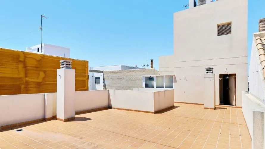 228m² penthouse for sale, Torrevieja, Spain No. 595