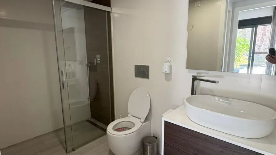 2 bedrooms apartment for sale, Villamartin, Spain No. 1002 № 14