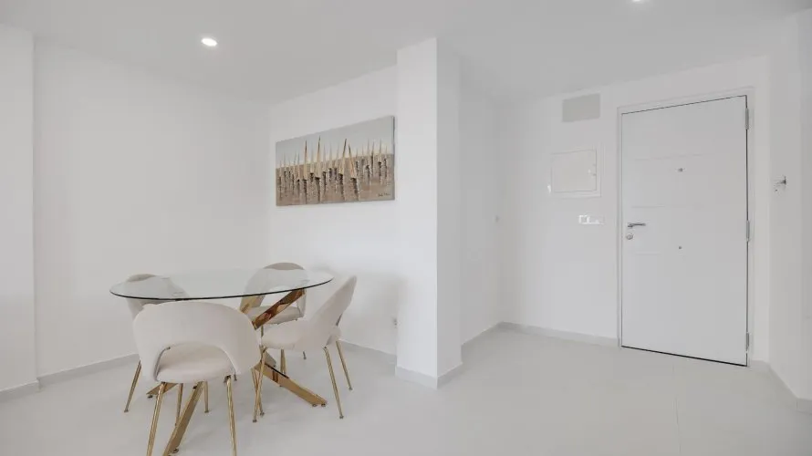3 bedrooms apartment for sale, Torrevieja, Spain No. 903 № 13