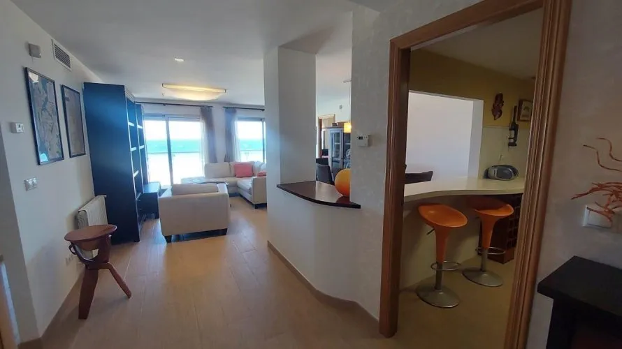 4 bedrooms apartment for sale, Torrevieja, Spain No. 561 № 12