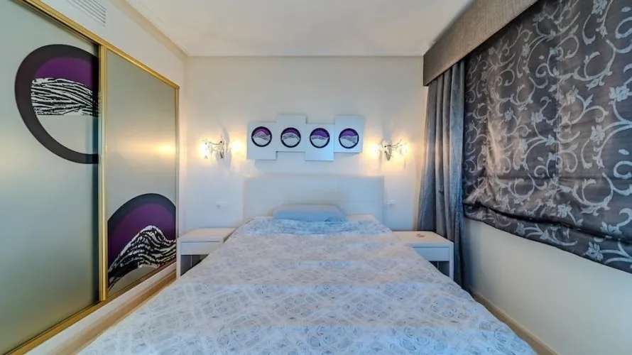 5 bedrooms villa for sale, Torrevieja, Spain No. 734 № 26
