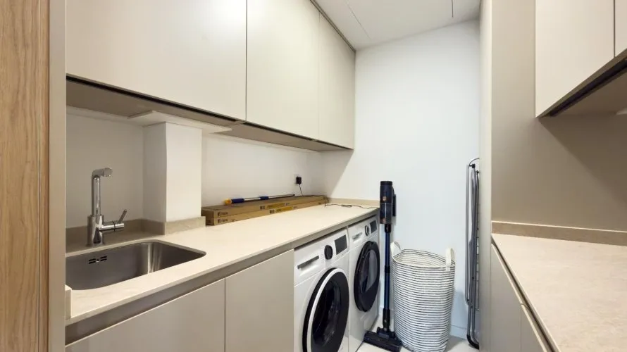 3 bedrooms apartment for sale, Madrid, Spain No. 956 № 11