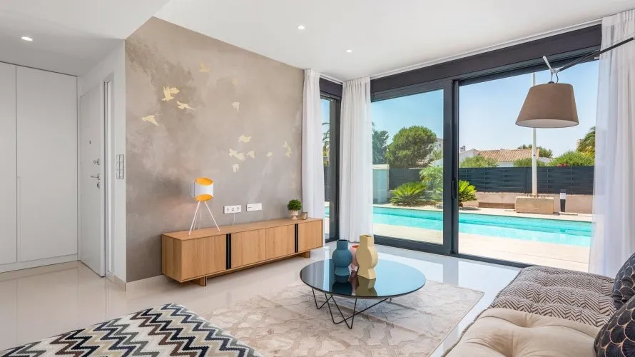 3 bedrooms villa for sale, Playa Honda, Spain No. 604 № 18