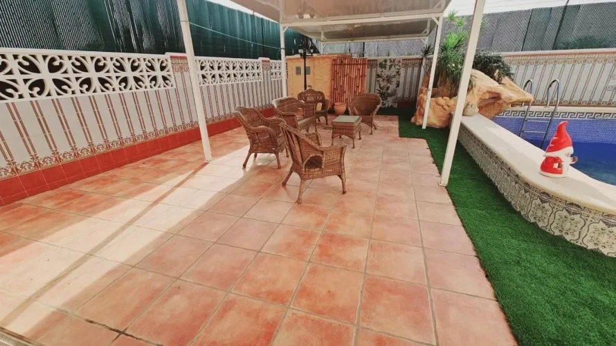 5 bedrooms villa for sale, Torrevieja, Spain No. 716 № 19