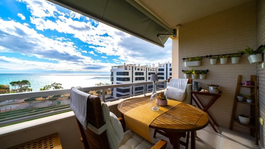 4 bedrooms apartment for sale, Villajoyosa, Spain No. 1036