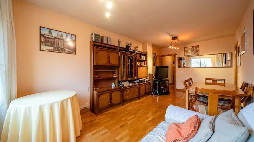2 bedrooms apartment for sale, Madrid, Spain No. 1028 № 1