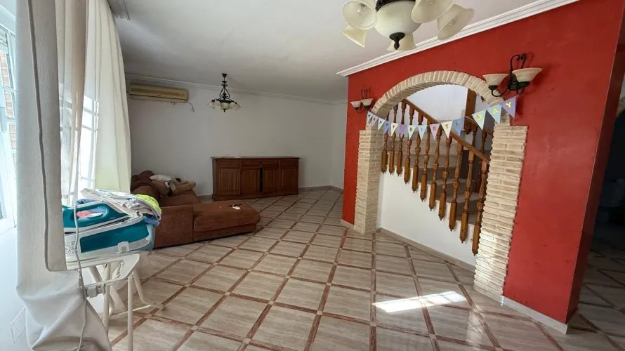3 bedrooms house for sale, Torrevieja, Spain No. 1052