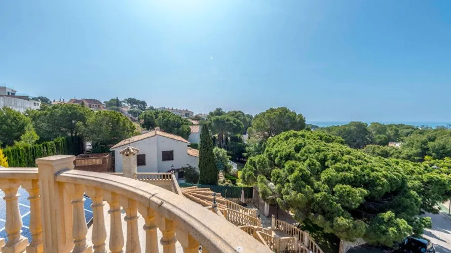 4 bedrooms villa for sale, Campoamor, Spain No. 1338 № 22