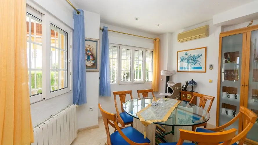 194m² villa for sale, Alicante, Spain No. 1360 № 23