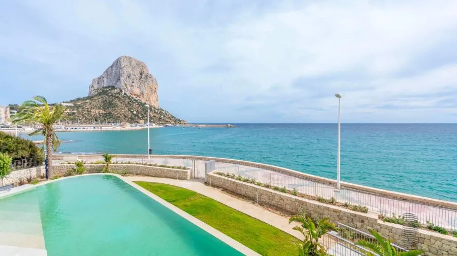 4 bedrooms apartment for sale, Calpe, Spain No. 547 № 4