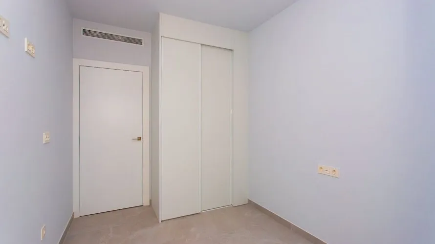 88m² apartment for sale, Torrevieja, Spain No. 1069 № 16