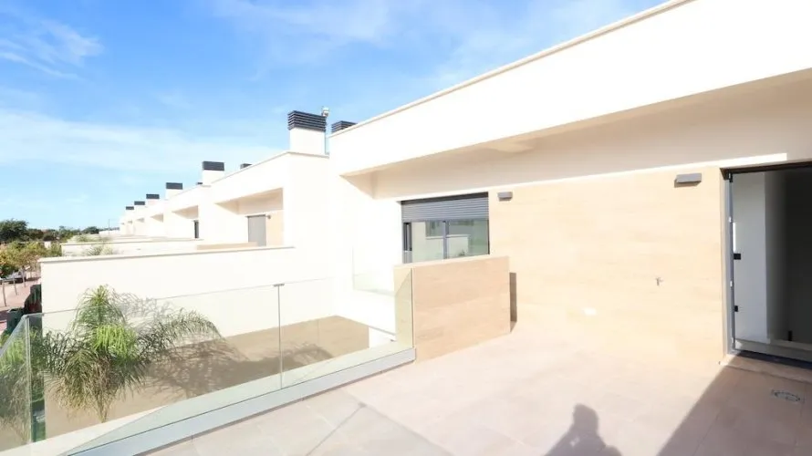 3 bedrooms apartment for sale, Los Alcazares, Spain No. 654 № 17