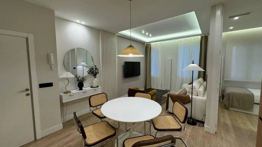 2 bedrooms apartment for sale, Madrid, Spain No. 587