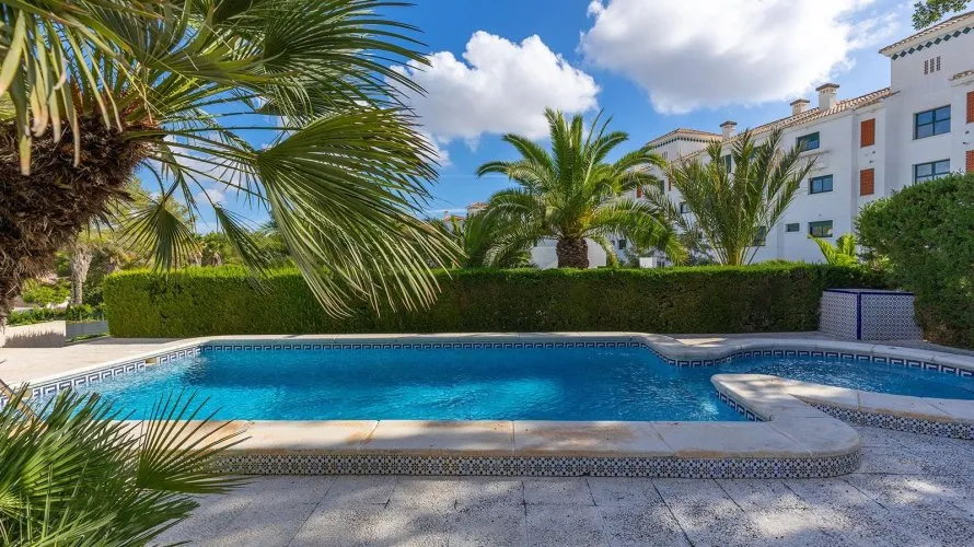 5 bedrooms villa for sale, Campoamor, Spain No. 1017 № 12