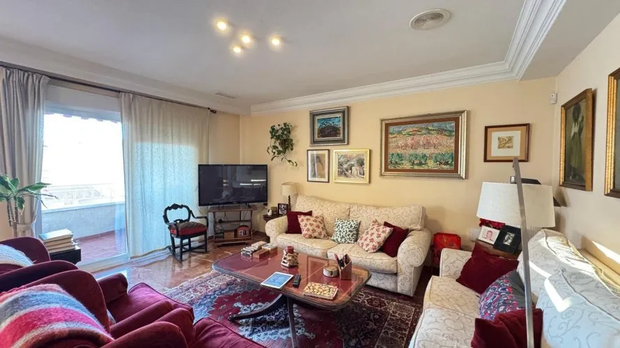 4 bedrooms apartment for sale, Torrevieja, Spain No. 84 № 4