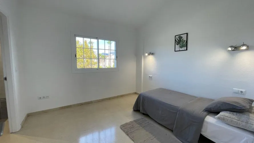 3 bedrooms house for sale, Albir, Spain No. 1348 № 11