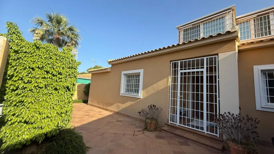 5 bedrooms house for sale, Dehesa De Campoamor, Spain No. 127 № 5