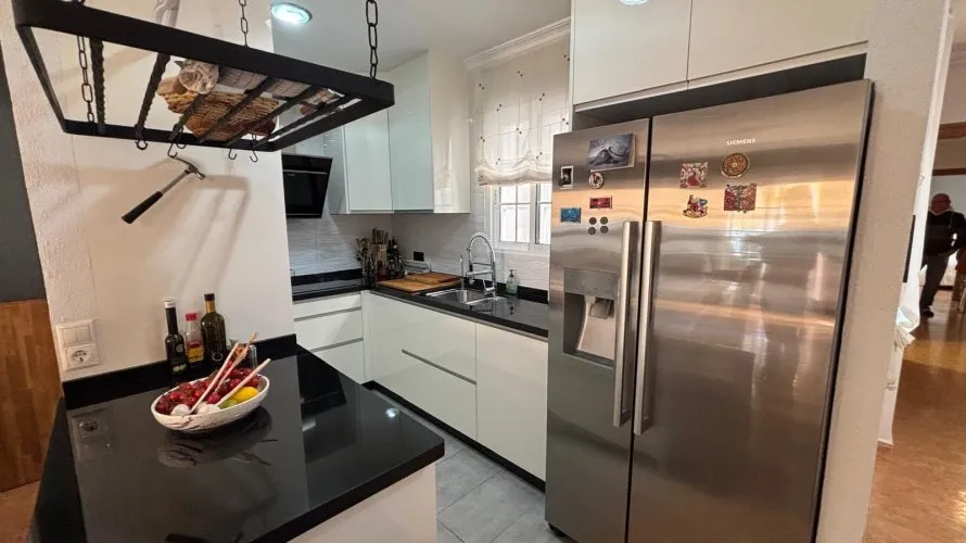 1 bedroom apartment for sale, Torrevieja, Spain No. 86 № 1