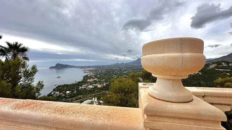5 bedrooms villa for sale, Zona Altea Hills, Spain No. 498 № 4