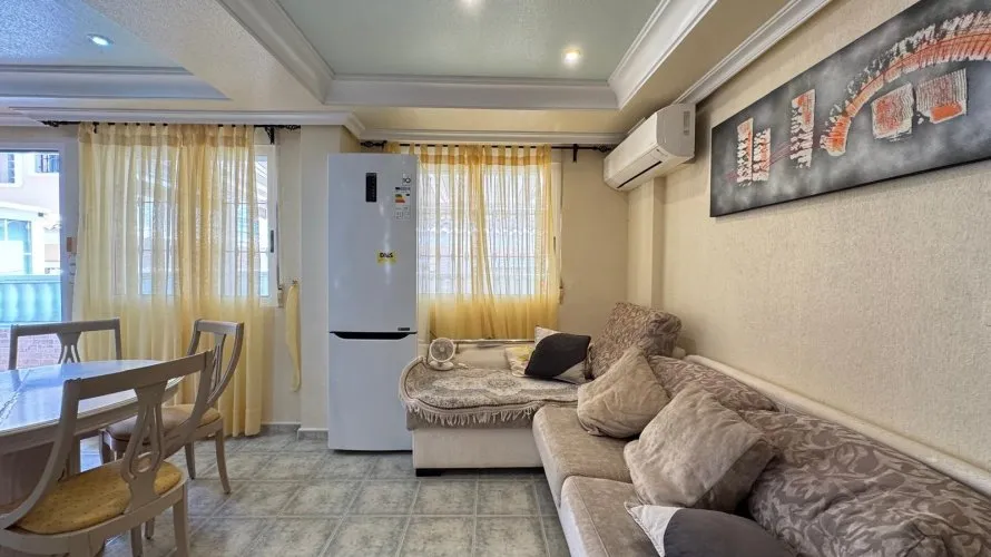 3 bedrooms house for sale, Guardamar del Segura, Spain No. 794 № 15