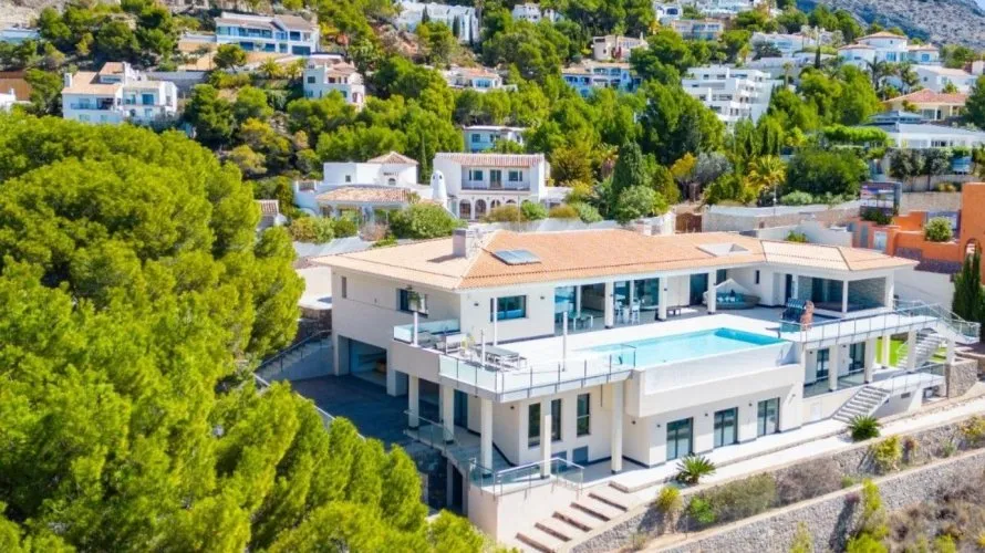 5 bedrooms villa for sale, Zona Altea Hills, Spain No. 873 № 27
