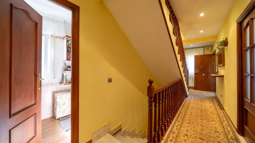 5 bedrooms apartment for sale, San Martin de Valdeiglesias, Spain No. 1198 № 1