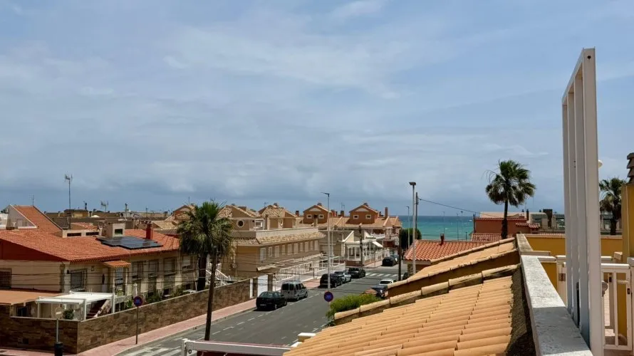 4 bedrooms penthouse for sale, La Mata, Spain No. 1362 № 4