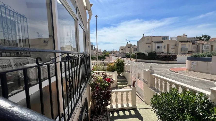 132m² house for sale, Torrevieja, Spain No. 884 № 28