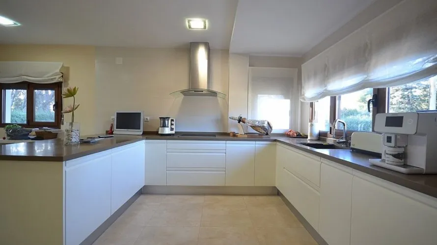 5 bedrooms apartment for sale, Albacete, Spain No. 1247 № 1