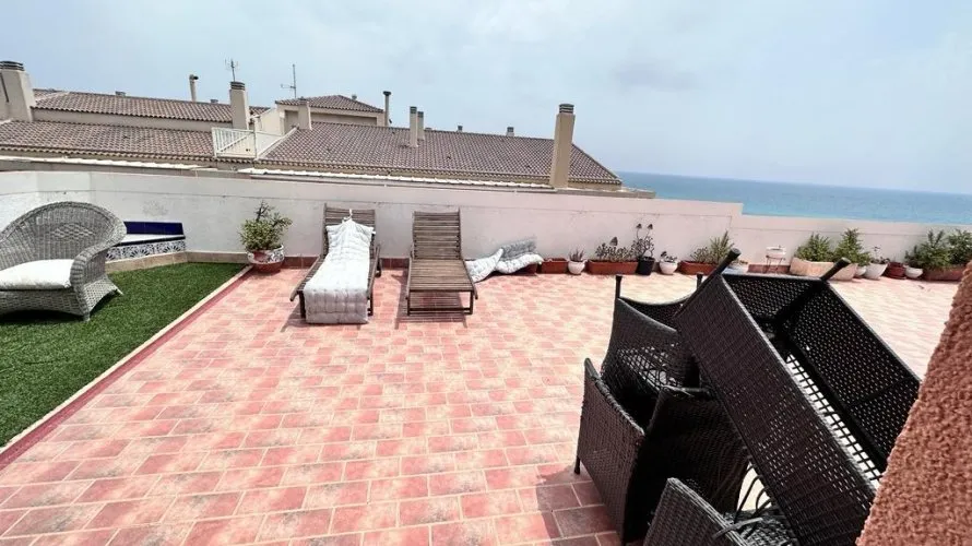4 bedrooms penthouse for sale, La Mata, Spain No. 469 № 24