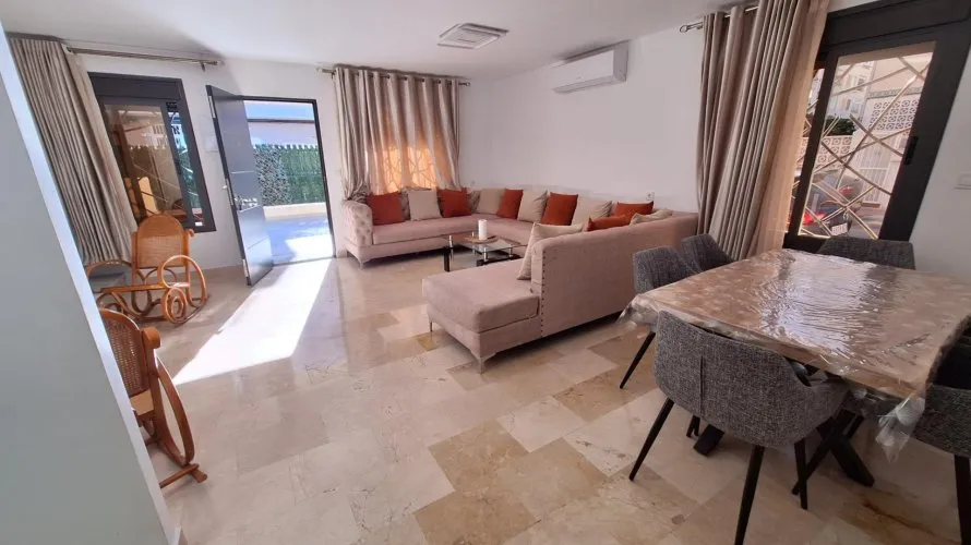 3 bedrooms house for sale, Torrevieja, Spain No. 940 № 7