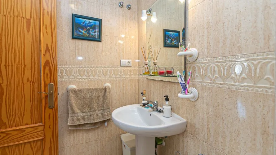 89m² penthouse for sale, Torrevieja, Spain No. 1100 № 24