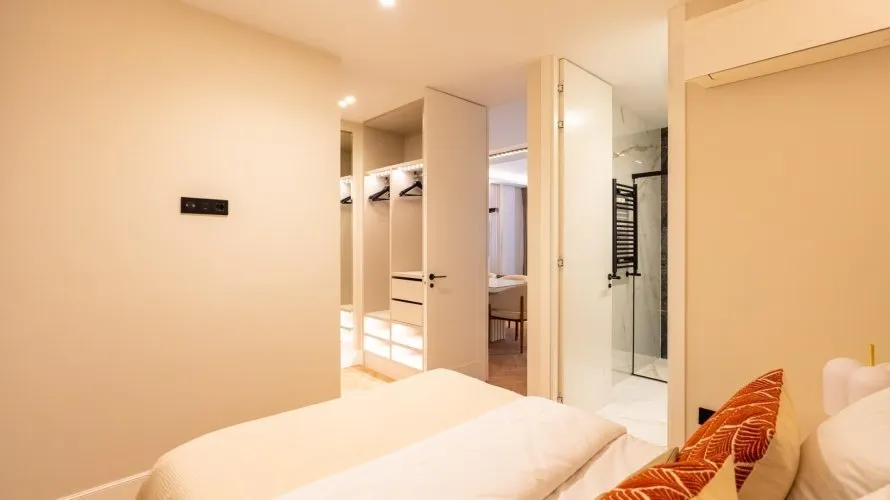 3 bedrooms apartment for sale, Madrid, Spain No. 234 № 17