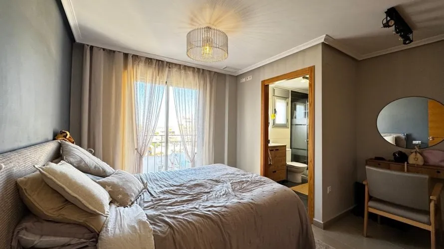 3 bedrooms apartment for sale, Nueva Torrevieja, Spain No. 1183 № 16