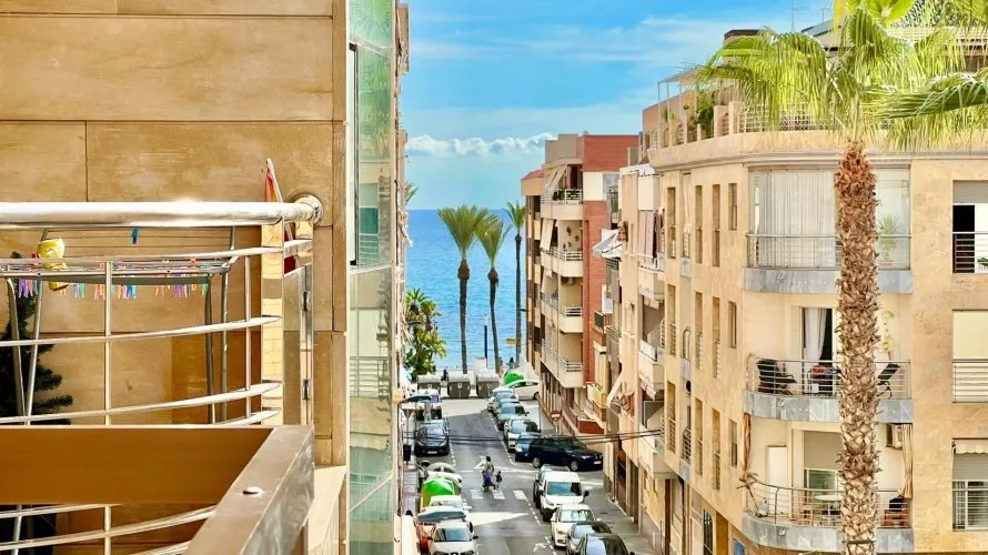 3 bedrooms apartment for sale, Torrevieja, Spain No. 156 № 22