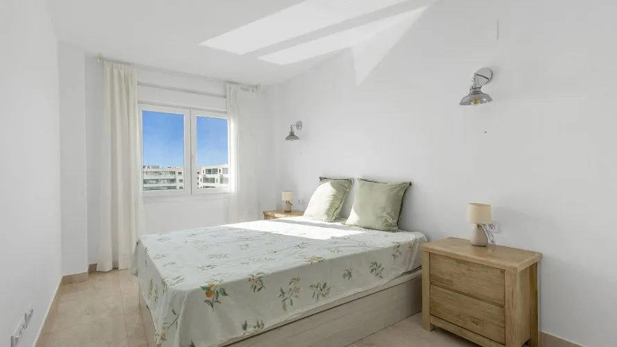 3 bedrooms penthouse for sale, Torrevieja, Spain No. 1020 № 22